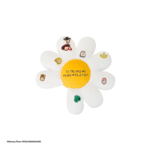 - - [Online Exclusive] THE FIRST FAN Daisy Cushion