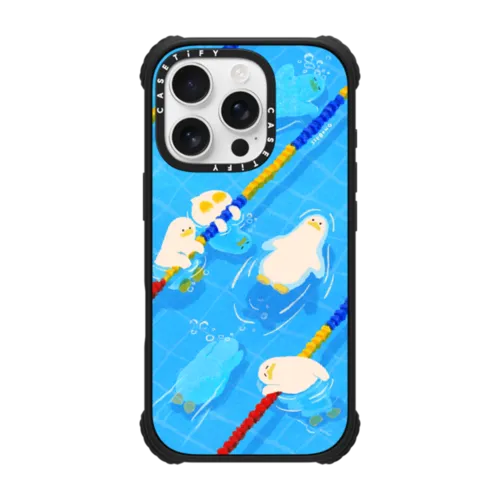 iPhone 16 Pro - POOL time