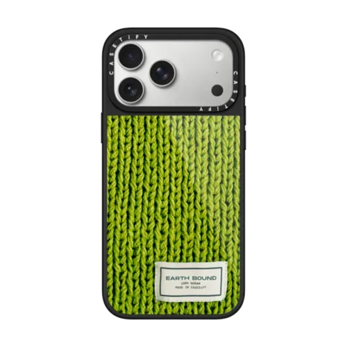 iPhone 17 Pro Max - Meadow Green Sweater