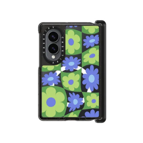 Galaxy Z Fold8 - Warped Floral Checker