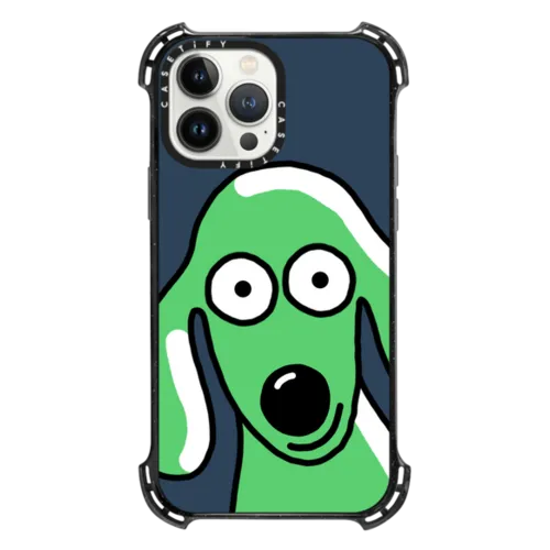 iPhone 13 Pro Max - Dog Selfie