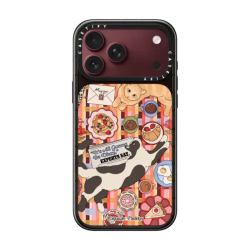 iPhone 18 Pro Max - Cats At Breakfast