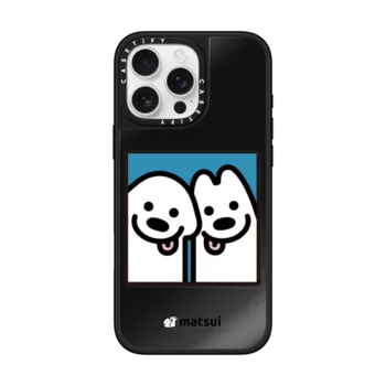 iPhone 16 Pro Max - Cheek-to-cheek