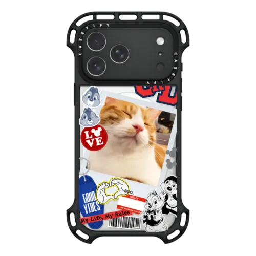 iPhone 17 Pro Max - Mickey & Friends Meet Memory Custom Case - Chip 'n' Dale