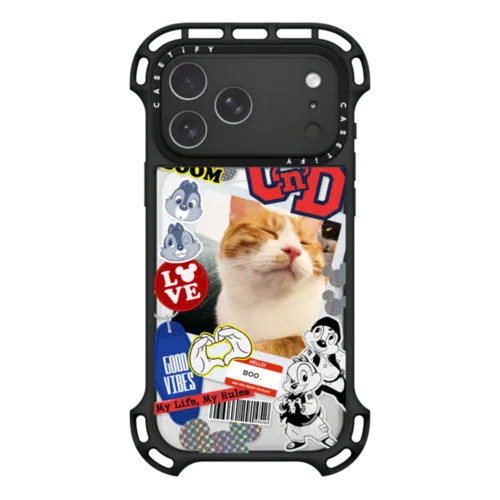 iPhone 17 Pro Max - Mickey & Friends Meet Memory Custom Case - Chip 'n' Dale