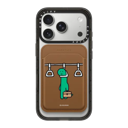 Snappy MagSafe Wallet - On the Move